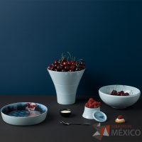 Lote 043 - Set de Mesa Yuan 8 piezas Gris / Parnasse, Osorio Yuan Blanco 8 piezas apilables, Ming Peony 6 piezas y Ming Abysses Azul Claro - Imagen 13