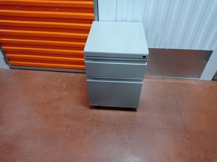 Lote 019 - 2 Archiveros verticales de 2 cajones