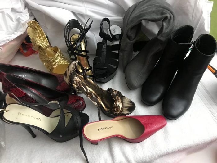 Lote 016 - 50 Zapatos nuevos de diferentes modelos - Imagen 9