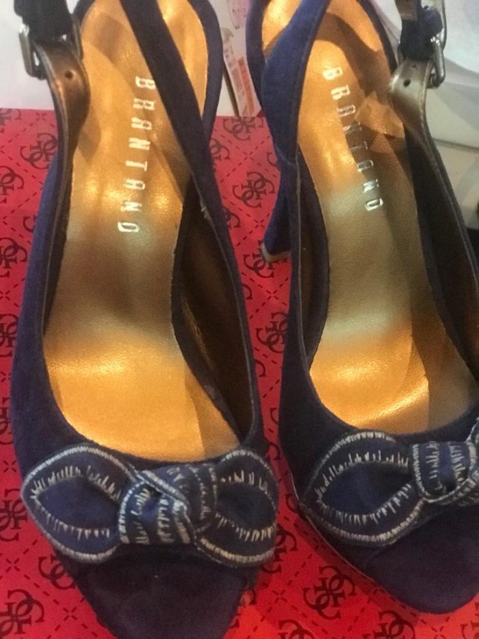 Lote 016 - 50 Zapatos nuevos de diferentes modelos - Imagen 15