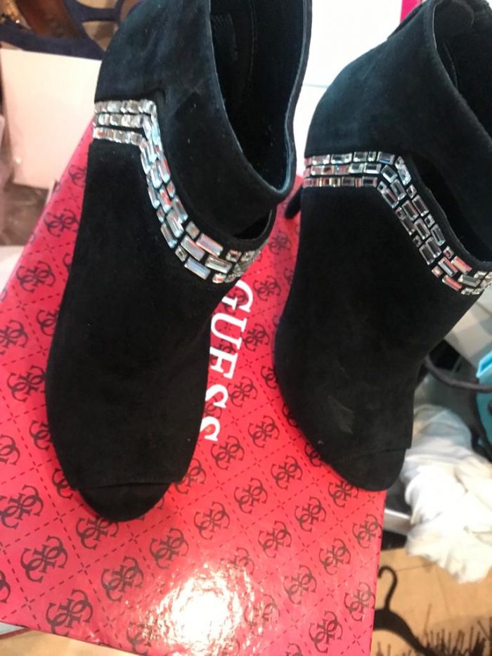 Lote 016 - 50 Zapatos nuevos de diferentes modelos