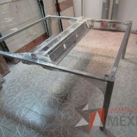 Lote 016 - Base rectangular metálica para mesa - Imagen 9