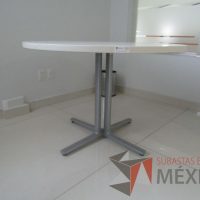 Lote 002-Mesa de trabajo circular Herman Miller - Imagen 3