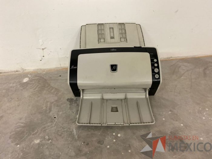 Lote 005 - FUJITSU Image Scanner fi-6130