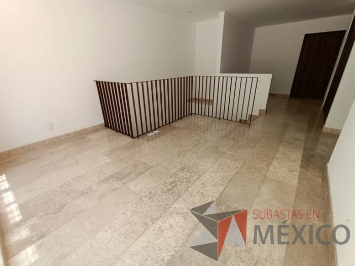 Lote 002 - Departamento de 102 m2 interiores en 2 niveles y 33.1 m2 en 2 Terrazas - Imagen 154