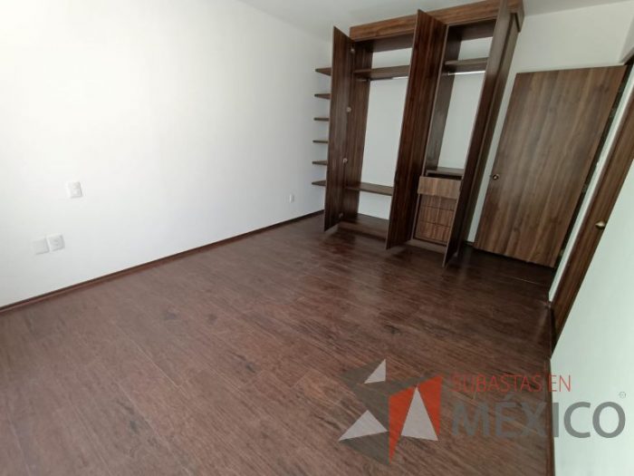 Lote 002 - Departamento de 102 m2 interiores en 2 niveles y 33.1 m2 en 2 Terrazas - Imagen 159