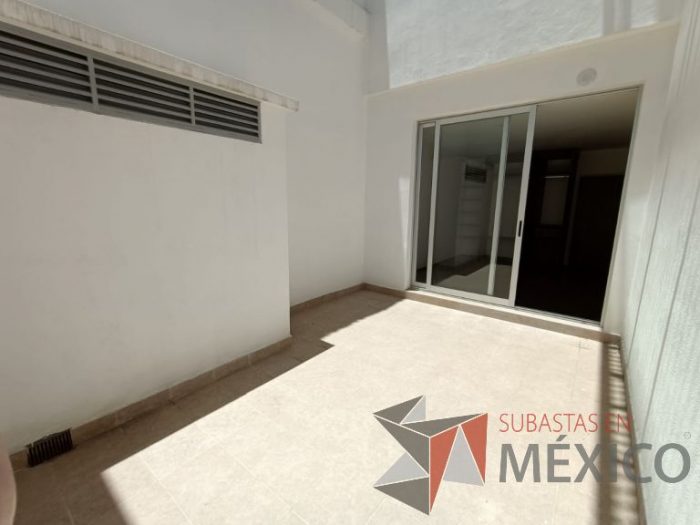 Lote 002 - Departamento de 102 m2 interiores en 2 niveles y 33.1 m2 en 2 Terrazas - Imagen 161
