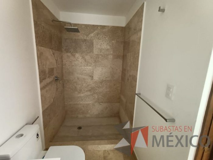 Lote 002 - Departamento de 102 m2 interiores en 2 niveles y 33.1 m2 en 2 Terrazas - Imagen 165