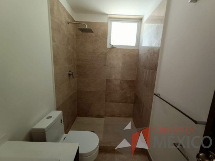 Lote 002 - Departamento de 102 m2 interiores en 2 niveles y 33.1 m2 en 2 Terrazas - Imagen 178