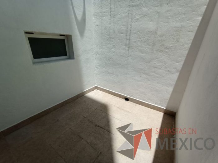 Lote 002 - Departamento de 102 m2 interiores en 2 niveles y 33.1 m2 en 2 Terrazas - Imagen 179