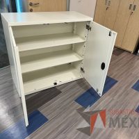 Lote 008 - Gabinete horizontal de 2 puertas y 2 entrepaños color blanco - Imagen 6