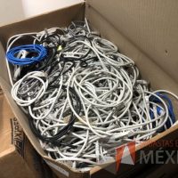 Lote 013 - 2 Cajas de cables de red - Imagen 9
