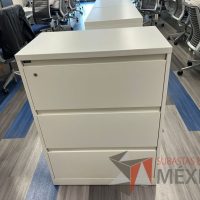 Lote 015 - Archivero horizontal de 3 cajones color blanco - Imagen 7
