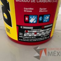 Lote 185 - 11 Extintores de Dióxido de Carbono, clase B y C de 4.5 kg. con porta extintor - Imagen 4