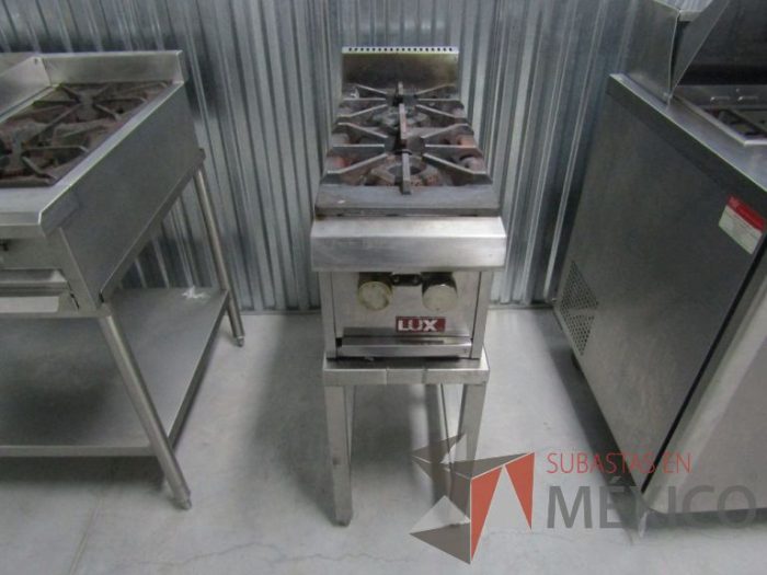 Lote 002 - Estufón con 2 quemadores con base - Imagen 17