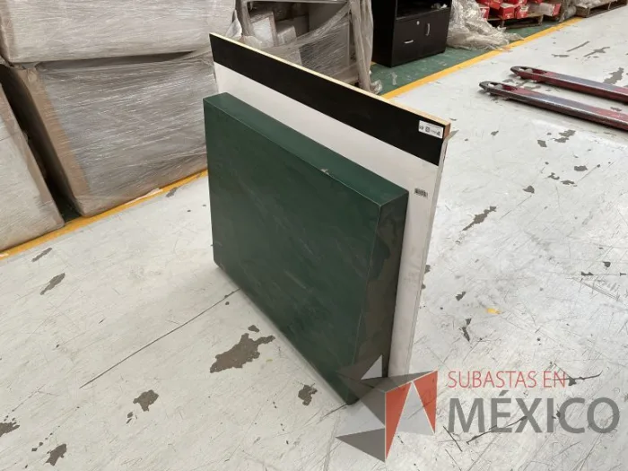 Lote 038 - 8 Cabecera para Stand (para colocar logo) - Imagen 3
