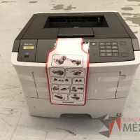 Lote 013 - Impresora, LEXMARK