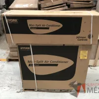 Lote 014 - Mini Split y Condensadora de 2 TON, YORK