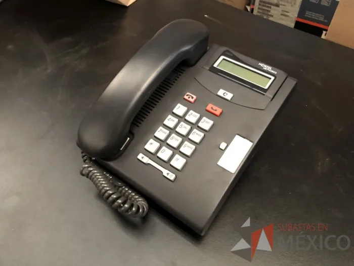 Lote 050 - 1 Teléfono marca: PANASONIC y 1 Teléfono marca: NORTEL - Imagen 3