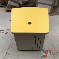 Lote 036 - 4 Mesas de trabajo con 1 cajón, 1 puerta y 1 entrepaño - Imagen 12