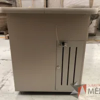 Lote 036 - 4 Mesas de trabajo con 1 cajón, 1 puerta y 1 entrepaño - Imagen 13