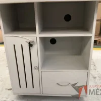 Lote 036 - 4 Mesas de trabajo con 1 cajón, 1 puerta y 1 entrepaño - Imagen 19