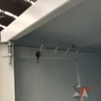 Lote 122 - Gabinete con 1 puerta y entrepaños - Imagen 11