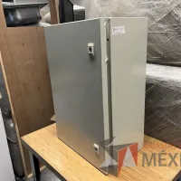Lote 008 - Gabinete para control eléctrico - Imagen 3