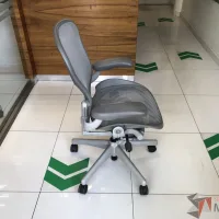 Lote 006 - Silla Aeron gris - Imagen 5
