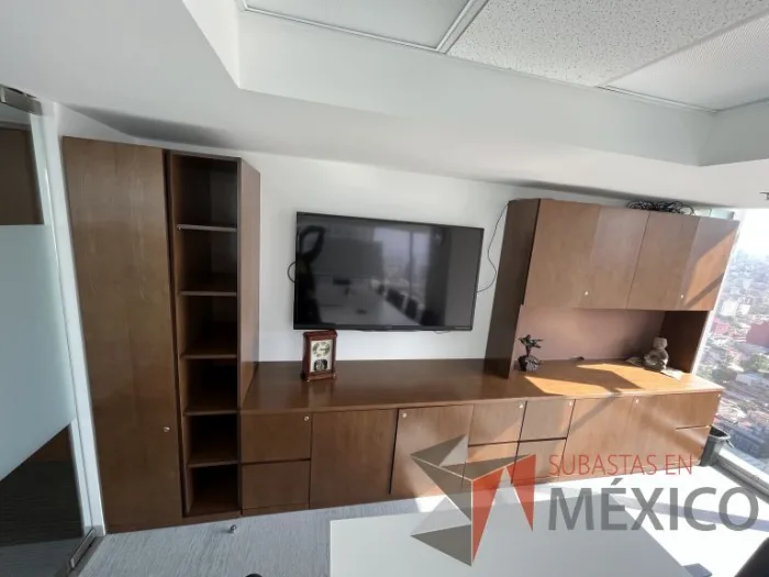 Lote 007 - 2 Credenzas, Gabinete superior y Gabinete de 1 puerta con 5 repisas - Imagen 3