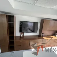 Lote 007 - 2 Credenzas, Gabinete superior y Gabinete de 1 puerta con 5 repisas - Imagen 4