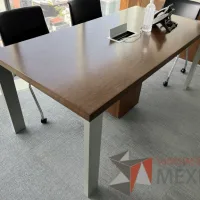 Lote 008 - Mesa de sala de juntas para 6 personas - Imagen 5