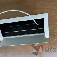 Lote 008 - Mesa de sala de juntas para 6 personas - Imagen 6