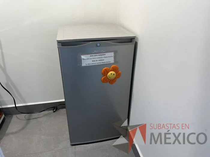 Lote 013 - Frigobar, MABE