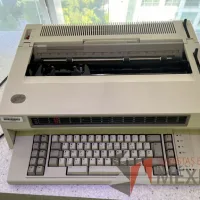 Lote 032 - Maquina de escribir, IBM - Imagen 7