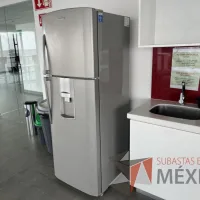 Lote 156 - Refrigerador marca Mabe - Imagen 8