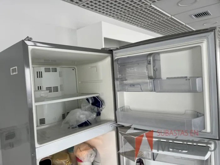 Lote 156 - Refrigerador marca Mabe - Imagen 11