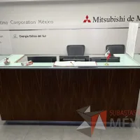 Lote 162 - Mueble de recepción para 2 personas color café con cubierta de vidrio - Imagen 9