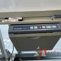 Lote 165 -Pizarrón electrónico con estructura metálica - Imagen 6