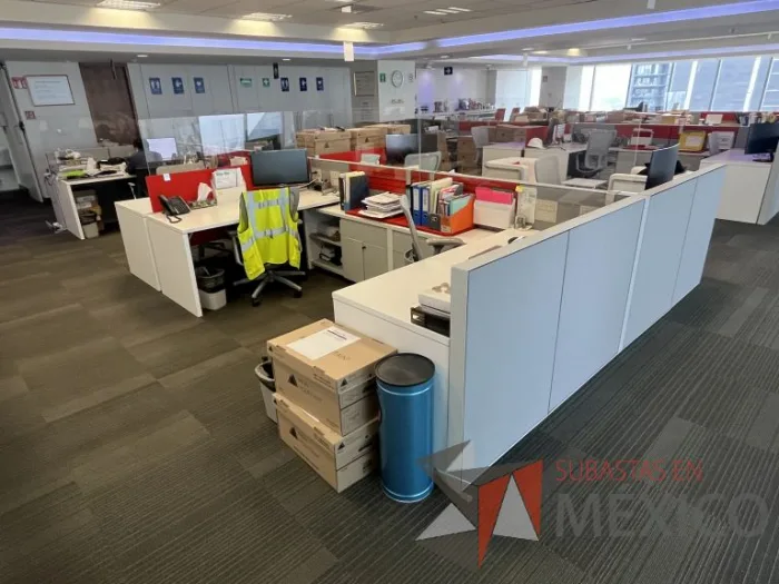Lote 011 - Estación de trabajo para 8 personas - Imagen 7