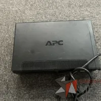 Lote 056 - 4 No Break APC 1000 VA - Imagen 3
