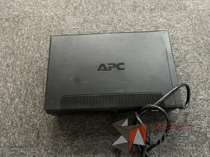 Lote 056 - 4 No Break APC 1000 VA - Imagen 3