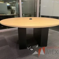 Lote 003 - Mesa de trabajo circular con base color negro - Imagen 5