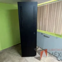 Lote 021 - 2 Gabinetes de comunicaciones color negro y 2 barras de contactos con 2 líneas de 10 conectores - Imagen 14