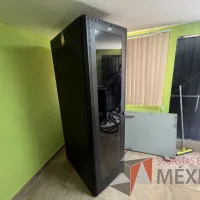 Lote 021 - 2 Gabinetes de comunicaciones color negro y 2 barras de contactos con 2 líneas de 10 conectores - Imagen 3