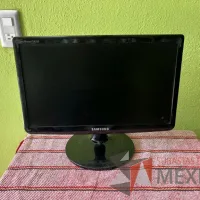 Lote 006 - 2 CPU´S, 4 monitores Samsung, 1 servidor, 3 teclados y 2 mouse - Imagen 38