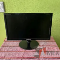 Lote 006 - 2 CPU´S, 4 monitores Samsung, 1 servidor, 3 teclados y 2 mouse - Imagen 35