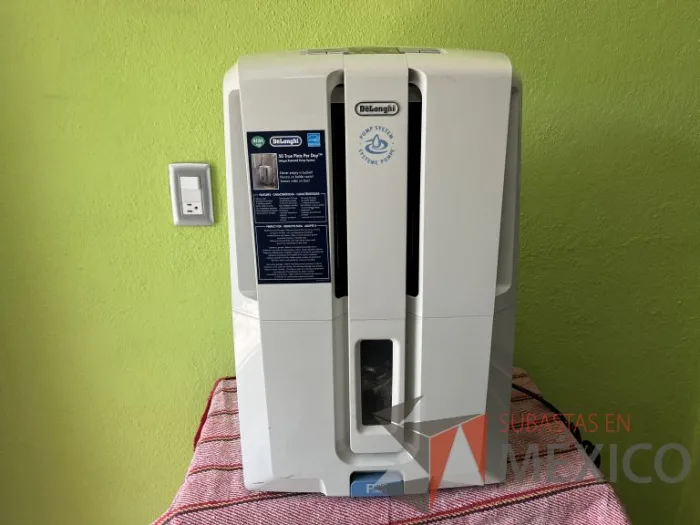 Lote 014 - Desumificador DeLonghi DD50PEM