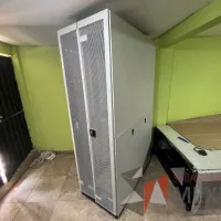 Lote 022 - Gabinete de comunicaciones color blanco - Imagen 15