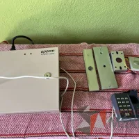 Lote 025 - 2 Sistemas de acceso de puerta (Imanes, lector de huella, sensor de apertura y caja) - Imagen 6